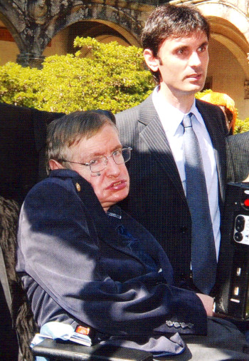 Mira con Stephen Hawking
